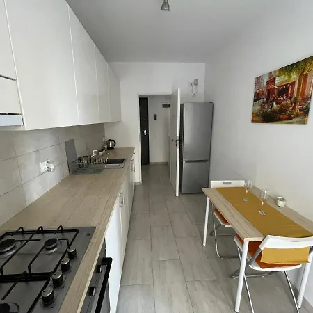 Plaza Luxury Near Presidential Palace